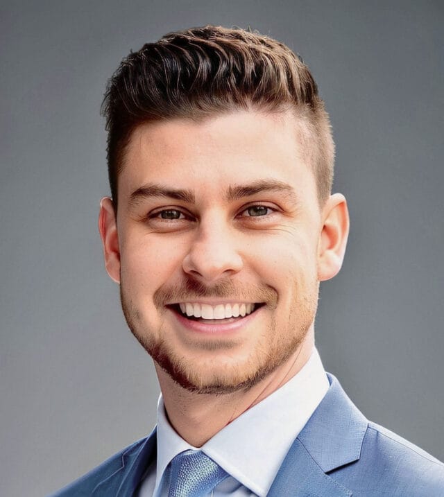 Brandon Webb Headshot